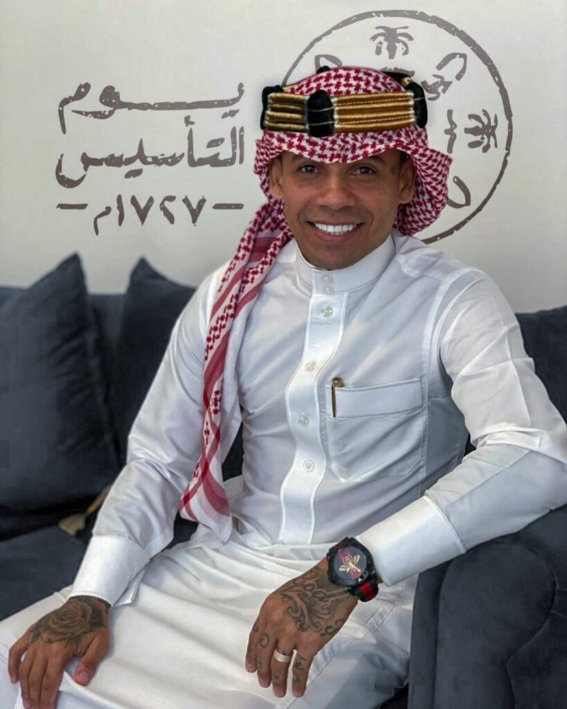 Cum a ajuns să arate şi cu ce se ocupă Elton, fostul „magician” de la FCSB. Imagine virală alături Cristiano Ronaldo: „O legendă!”
