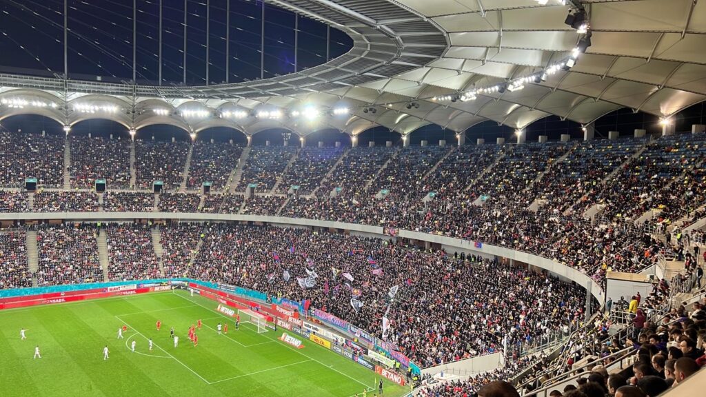 Fanii au luat cu asalt Arena Naţională la FCSB – CFR Cluj! Peste 40.000 de suporteri ai roş-albaştrilor au umplut tribunele la derby