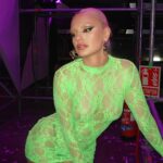 Alexandra Stan s-a filmat fără sutien şi le-a pus o întrebare fanilor! Ce a vrut să afle excentrica artistă