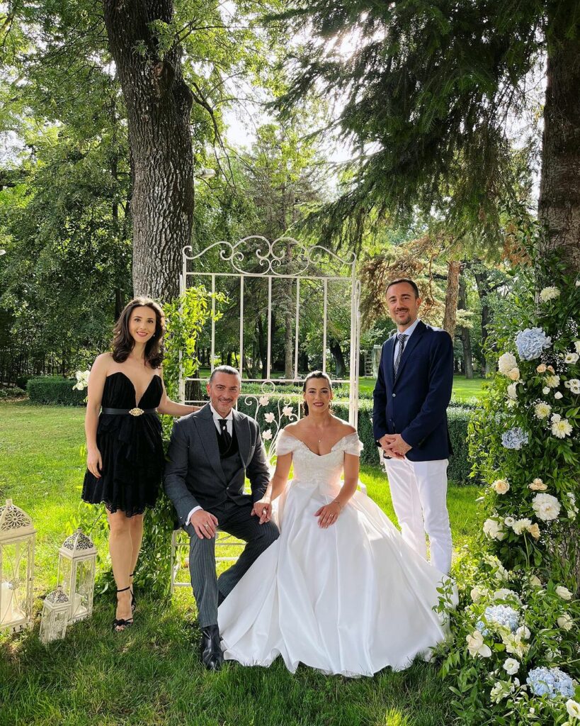 Cătălina Ponor s-a cununat religios şi şi-a botezat fiul! Imagini de la petrecere