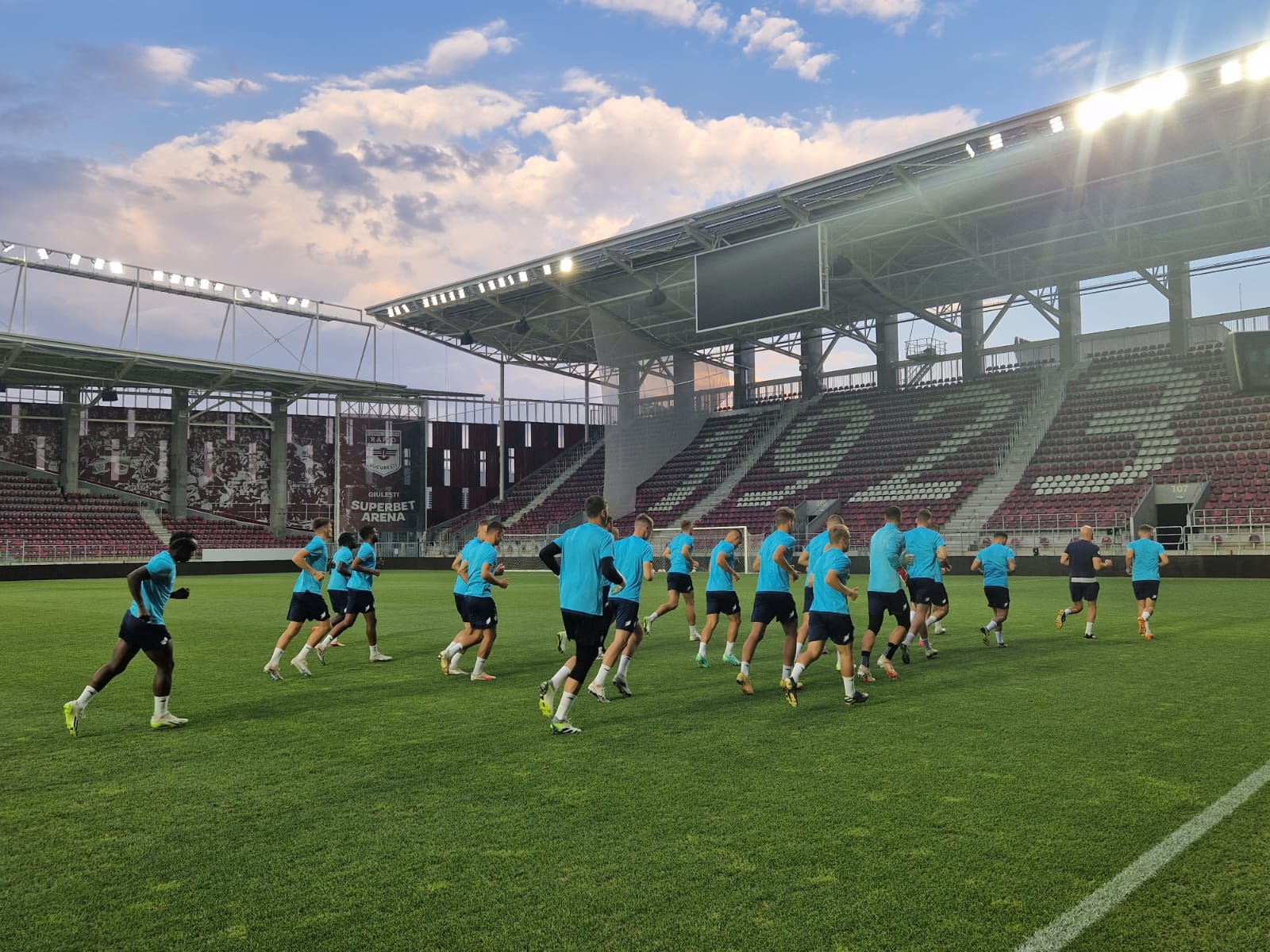 Antrenament Dinamo Kiev în Giuleşti