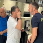 Valeriu Argăseală şi-a lansat noul volum de poezii! Mihai Stoica a fost prezent la eveniment