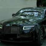 Gigi Becali şi-a luat o maşină de 500.000 de euro! Milionarul a venit cu super-bolidul la întâlnirea cu jurnaliştii