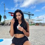 Miss România, apariție răvășitoare pe iahtul fiului unui milionar român. Puștiul de bani gata poartă un ceas de 250.000 de euro