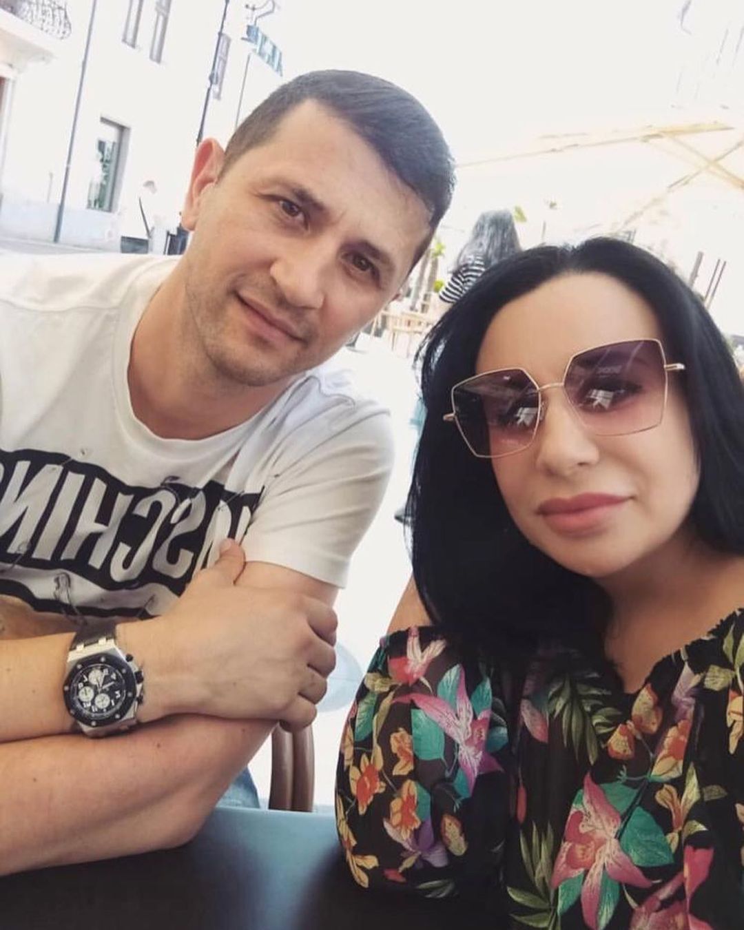 Claudiu Răducanu şi-a copleşit soţia cu declaraţii de dragoste! Femeia este de o frumuseţe uimitoare