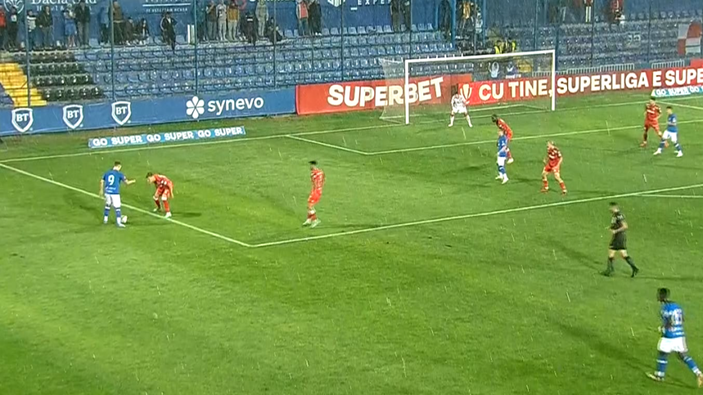 Partida dintre Farul și UTA a fost afectată de o ploaie torențială / Captură Digi Sport