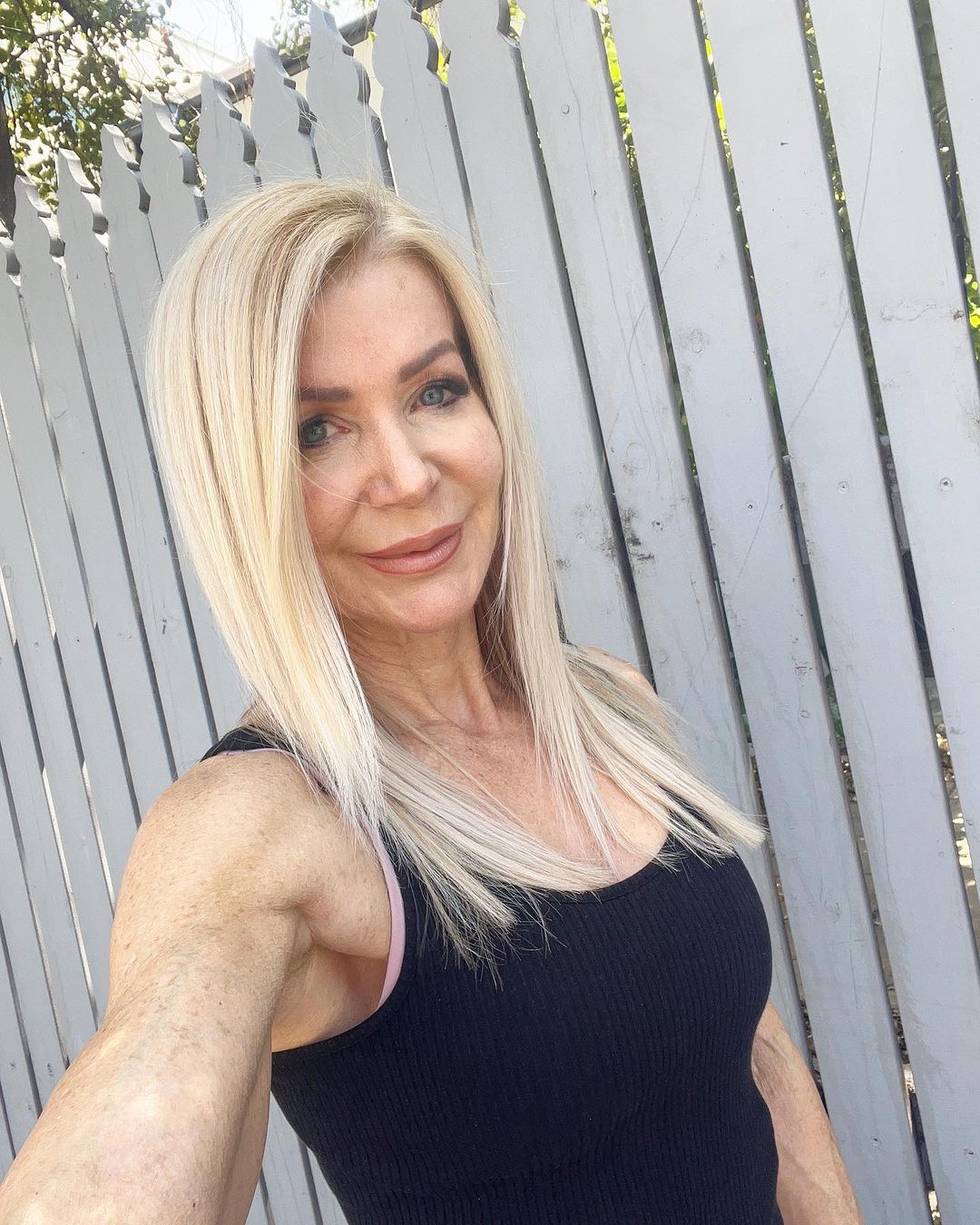 Femeia de 66 de ani care a impresionat pe toată lumea cu trupul ei perfect: „Arăţi incredibil”