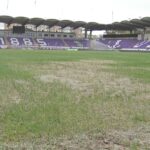 Gazonul de pe stadionul lui Ujpest, acolo unde se va juca Belarus - România, nu arată deloc bine în acest moment / AntenaSport