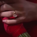 Cât a putut să coste inelul pe care Elena Tănase l-a purtat la cununia cu Ianis Hagi! Suma este ameţitoare
