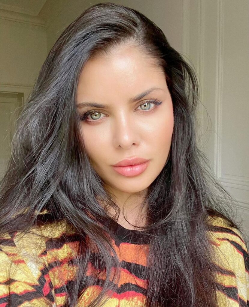 Instagram Ileana Lazariuc