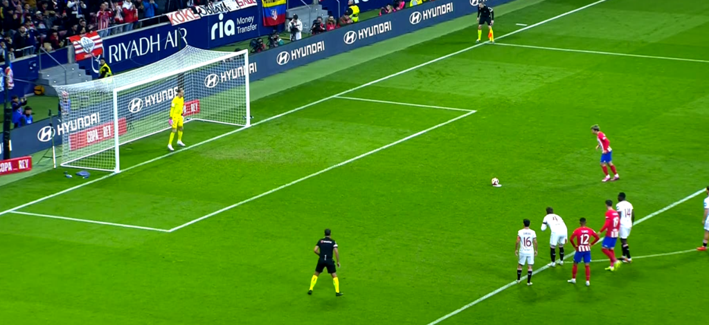 Antoine Griezmann s-a făcut de râs în Atletico Madrid – Sevilla! Starul francez a ratat un penalty într-un mod uluitor