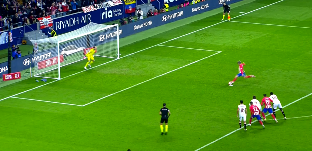 Antoine Griezmann s-a făcut de râs în Atletico Madrid – Sevilla! Starul francez a ratat un penalty într-un mod uluitor