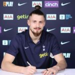Radu Drăguşin a semnat cu Tottenham