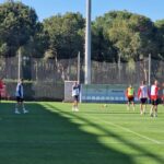 Gestul făcut de Elias Charalambous în faţa lui Florinel Coman. Imagini de la antrenamentul celor de la FCSB