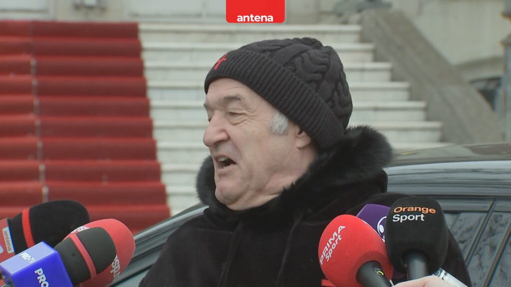 Cât a ajuns să coste fesul cu model călugăresc de care milionarul Gigi Becali nu se mai desparte! Suma este surprinzătoare