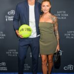 Mădălina Ghenea a fost dată de gol! Câţi bani poate primi românca pentru o singură postare. E pe locul secund într-un top select
