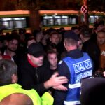 „Iar ne retrogradaţi? Vă rupem picioarele!” Fanii lui Dinamo au făcut un scandal monstru! I-au cerut demisia lui Kopic: „Pleacă!”