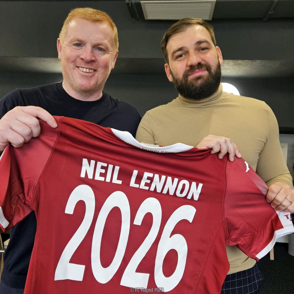 Neil Lennon e noul antrenor al Rapidului! Anunţul oficial făcut de giuleşteni