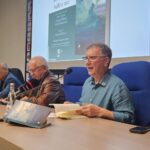 Valeriu Argăseală şi-a lansat noul volum de poezii! Mihai Stoica a fost prezent la eveniment