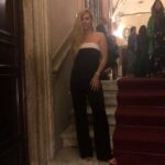 Cât de frumoasă e, la 44 de ani, fosta iubită a lui Adrian Mutu, dispărută din viaţa publică! A trecut printr-un divorţ dureros!