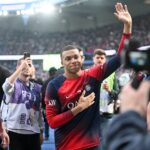 Ultraşii lui PSG şi-au luat la revedere de la Kylian Mbappe! Imagini fabuloase de pe Parc des Princes
