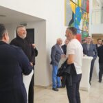Mihai Stoica a venit şi el la lansarea volumului de poezii al lui Valeriu Argăseală / AntenaSport