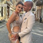 Ce poate să facă Alex Mitriţă alături de soţia lui, în timp ce România scrie istorie în Germania. Alessia, apariţie provocatoare