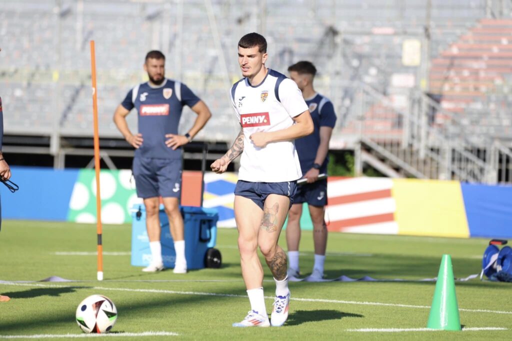 Ultimul antrenament înaintea plecării la Frankfurt / Facebook Echipa naţională de fotbal a României