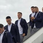 Naţionala României a ajuns în Germania! Imagini cu sosirea „tricolorilor” la EURO 2024