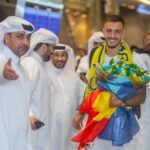 Joselu, aşteptat cu flori pe aeroport de reprezentanţii lui Al-Gharafa / Instagram Al-Gharafa