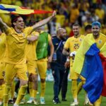 „Hagi, mai mare decât Cruyff!” Mesaje fabuloase afişate de fanii României la meciul cu Olanda, din optimile EURO 2024