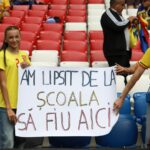 „Hagi, mai mare decât Cruyff!” Mesaje fabuloase afişate de fanii României la meciul cu Olanda, din optimile EURO 2024