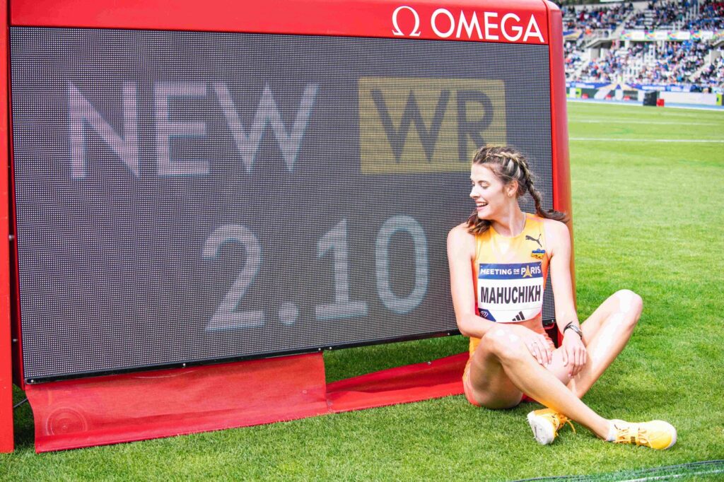 Atleta ucraineană Yaroslava Mahuchikh a doborât un record mondial vechi de 37 de ani!