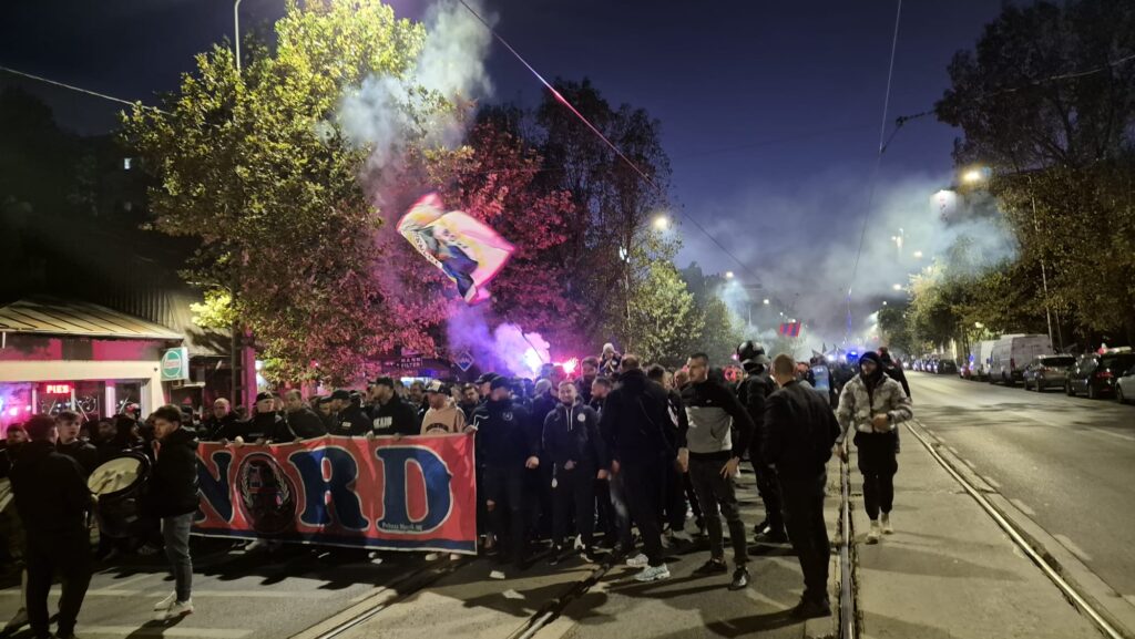 Fanii FCSB, atmosferă incendiară înainte de derby