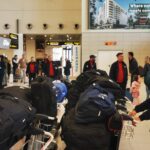 FCSB a plecat în Scoţia cu două ore întârziere, după ce avionul s-a defectat! Imagini cu Pintilii şi Charalambous