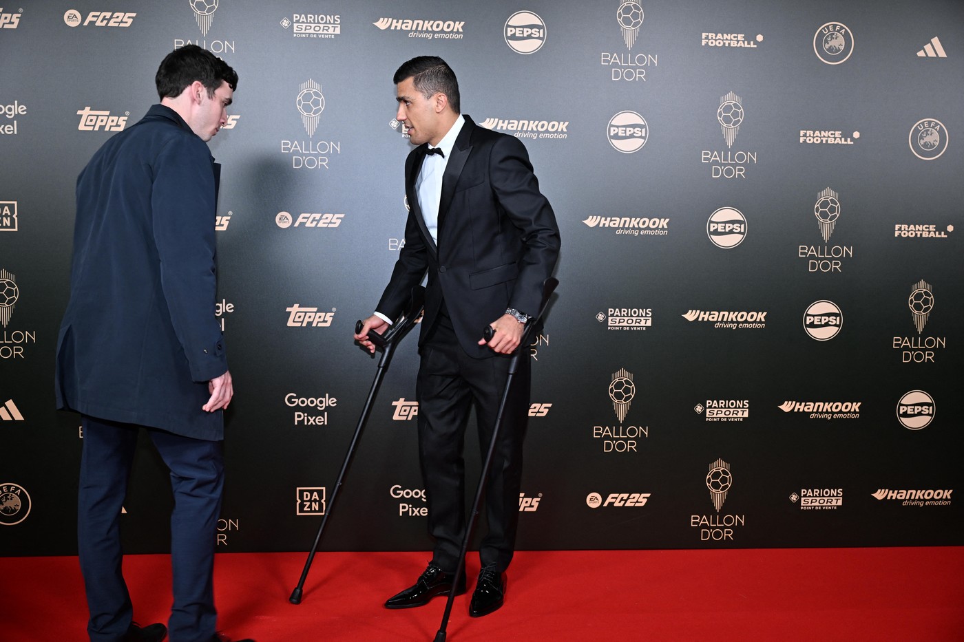 Rodri a câştigat Balonul de Aur 2024! Prima reacţie a spaniolului după ce a primit trofeul: „O seară magică pentru mine”