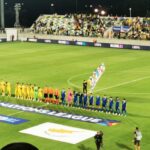 În Cipru, ca în România! Fanii tricolorilor au luat cu asalt tribunele. Imnul României a răsunat la Larnaca