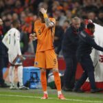 Imagini horror la Olanda – Ungaria! Adam Szalai a fost resuscitat, după ce s-a prăbuşit lângă banca de rezerve