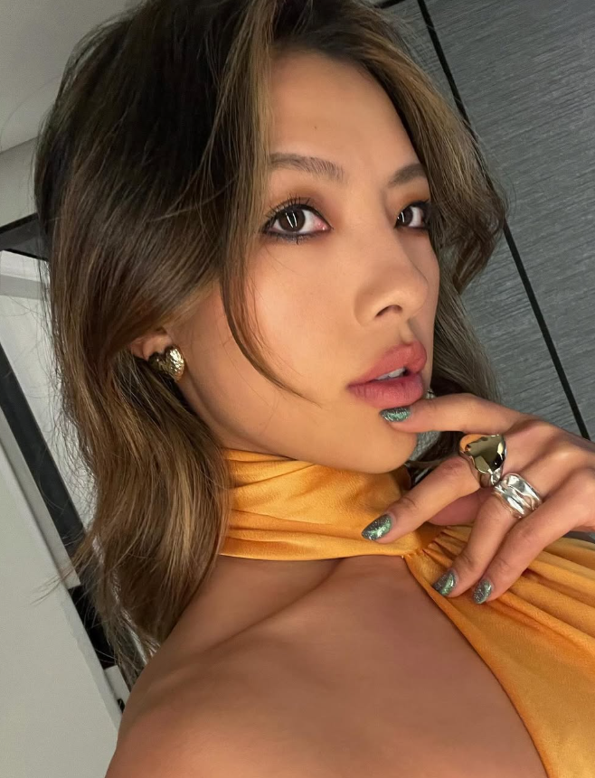 Ce studii are iubita lui Alex Albon. Lily Muni He este o jucătoare profesionistă de golf în SUA