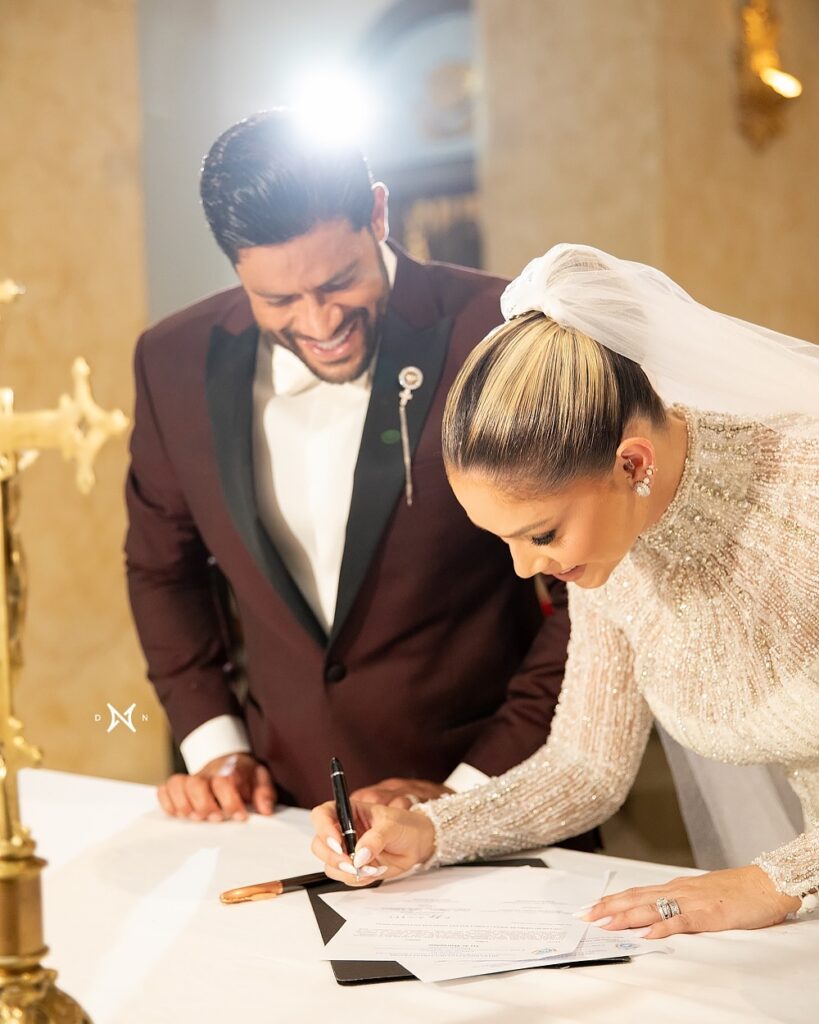 „Trădare şi spectacol macabru!” Milionarul care s-a căsătorit cu nepoata fostei sale soţii a fost făcut praf: „Nunta lui Iuda”
