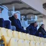 Cum a fost surprins Mircea Lucescu în tribune la FCSB – Dinamo Kiev. Selecţionerul României s-a întâlnit cu fostul său patron, Igor Surkis