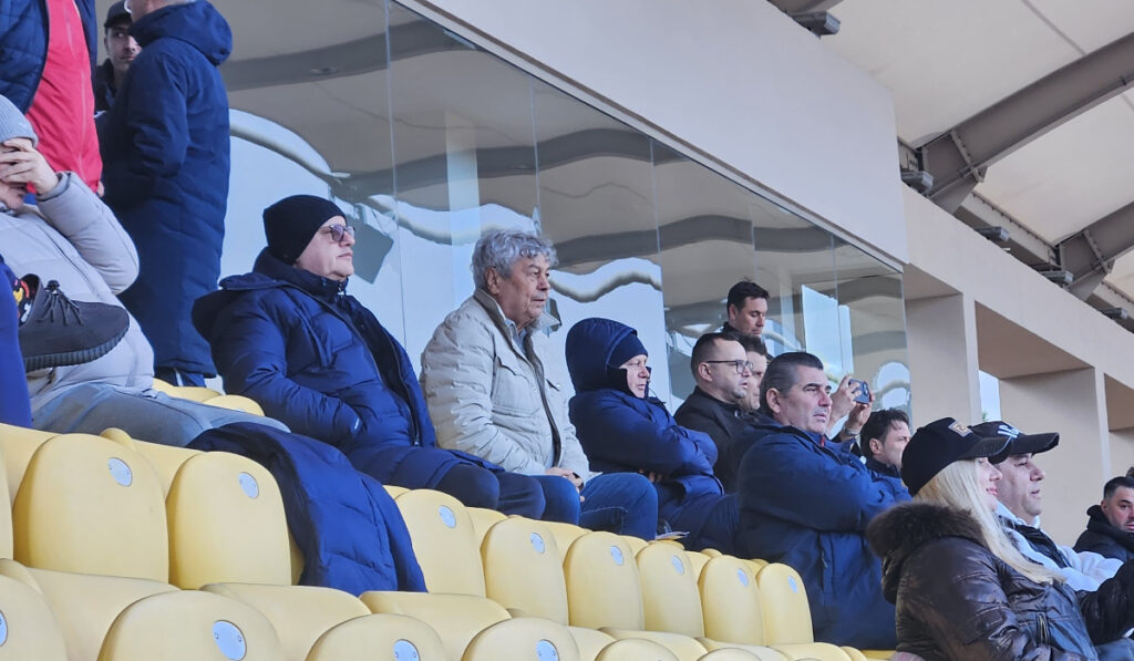 Cum a fost surprins Mircea Lucescu în tribune la FCSB – Dinamo Kiev. Selecţionerul României s-a întâlnit cu fostul său patron, Igor Surkis