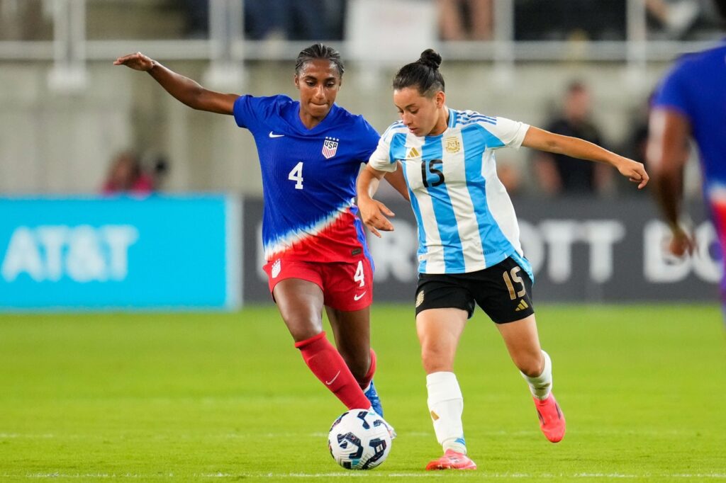 Nou record pe piața transferurilor în fotbalul feminin! Cât a plătit Chelsea pentru Naomi Girma