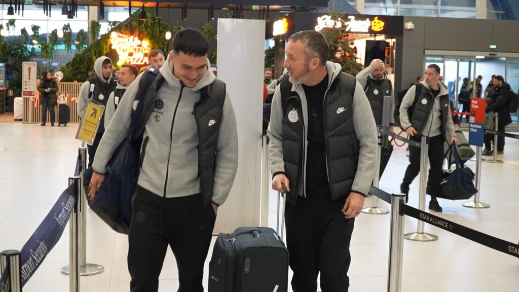 FCSB a plecat în Antalya! Primele imagini cu Lukas Zima şi Juri Cisotti alături de noii colegi. Ce jucători au lipsit