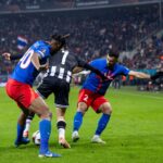 FCSB – PAOK Salonic 2-0. Calificare uriaşă pentru roş-albaştri în optimile Europa League! Cisotti şi Miculescu au răpus echipa lui Răzvan Lucescu