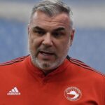Cosmin Olăroiu, în timpul unui meci
