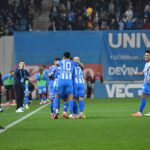 Universitatea Craiova – U Cluj 3-0. Oltenii au umilit echipa lui Sabău şi au trecut pe primul loc în Liga 1! Alex Mitriţă, două assist-uri