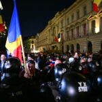 Proteste la sediul BEC