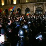 Proteste la sediul BEC