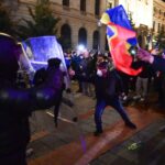 Proteste la sediul BEC